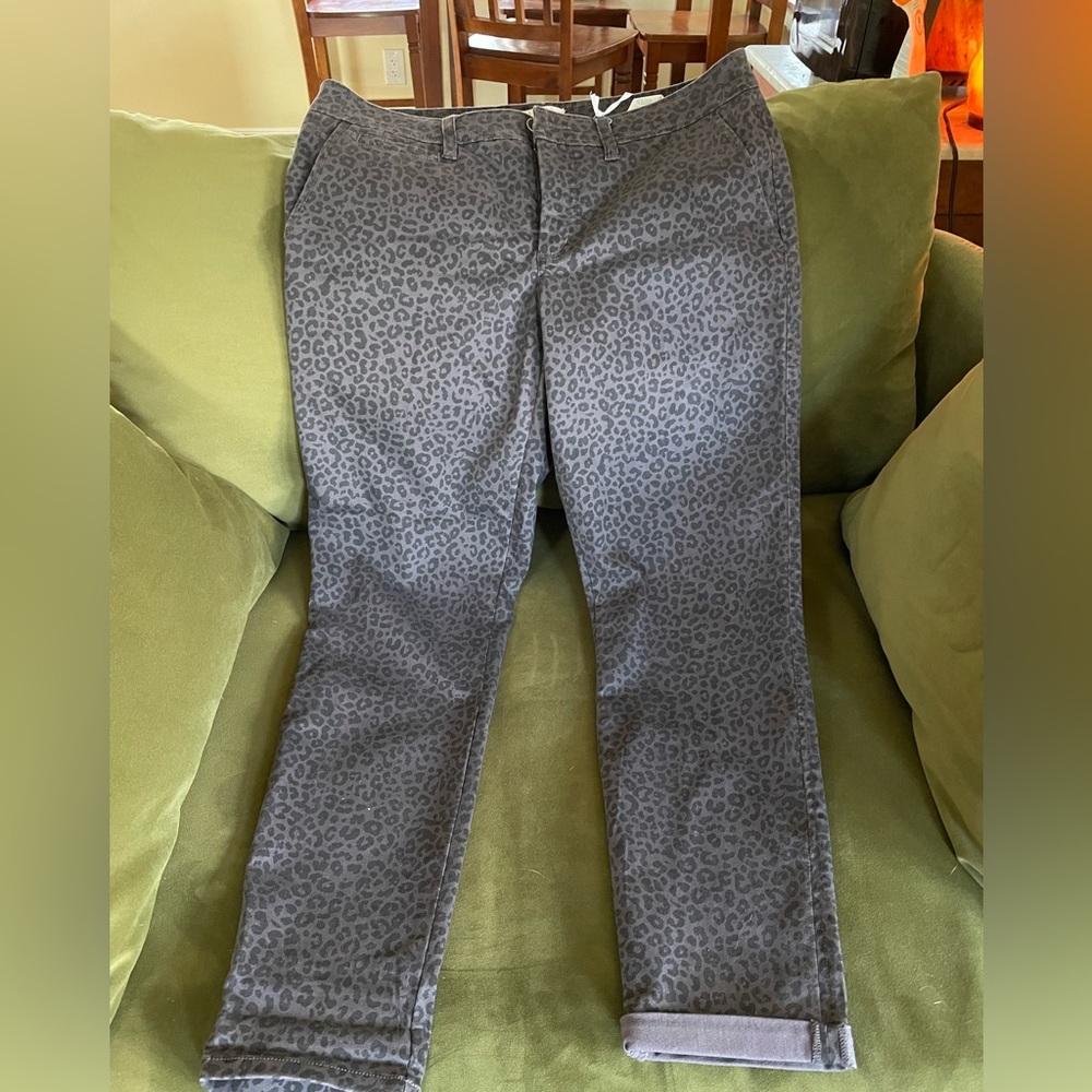 Market Spruce 14 stretch cotton trousers nwt grey leopard print